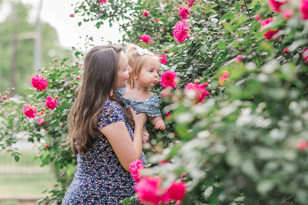 mother daughter rose garden maternity photos