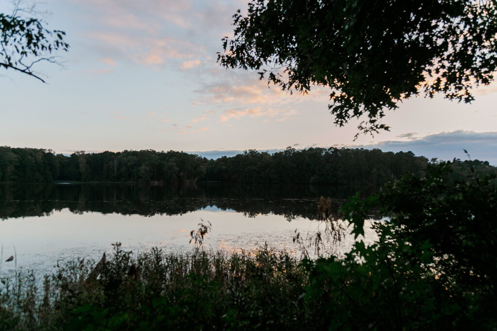 newport news park lake sunset